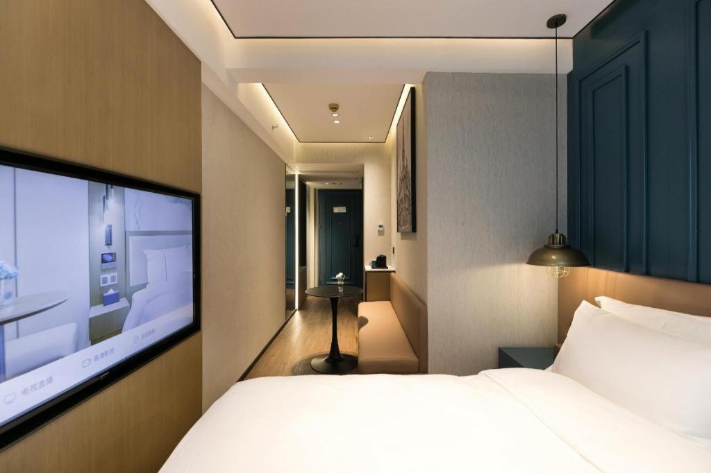Jinglai Hotel Shanghai Exterior photo
