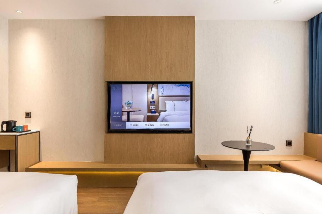 Jinglai Hotel Shanghai Exterior photo